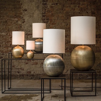Duża lampa stołowa Globe kula złota 40cm
